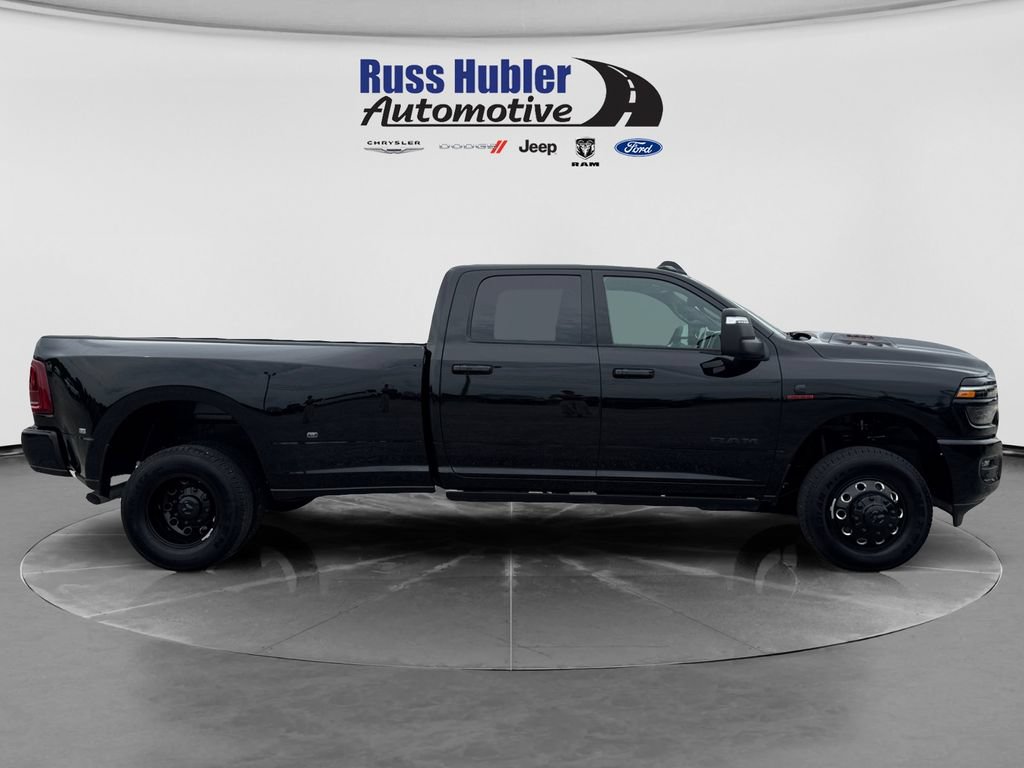 New 2026 RAM 3500 Laramie AWD/4WD image 8
