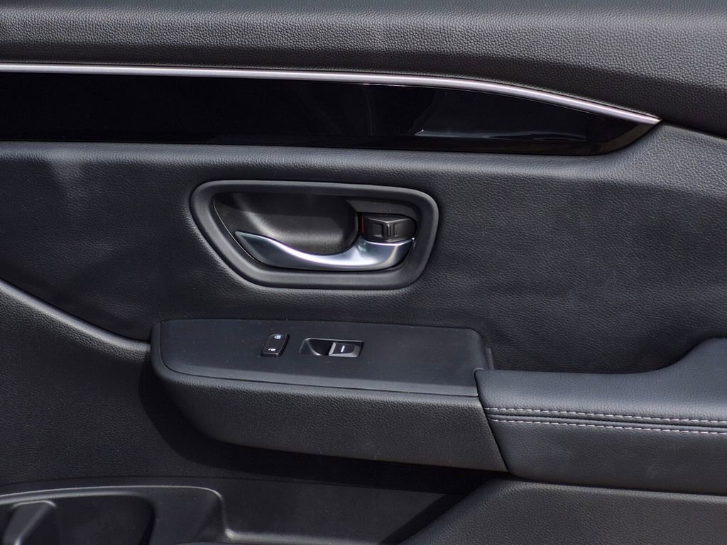 Used 2024 Honda Pilot Touring image 43