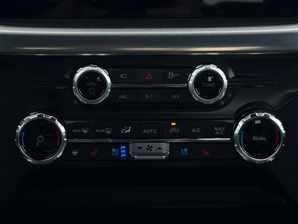 New 2026 Ford F150 Lariat w/ Equipment Group 502A High image 47