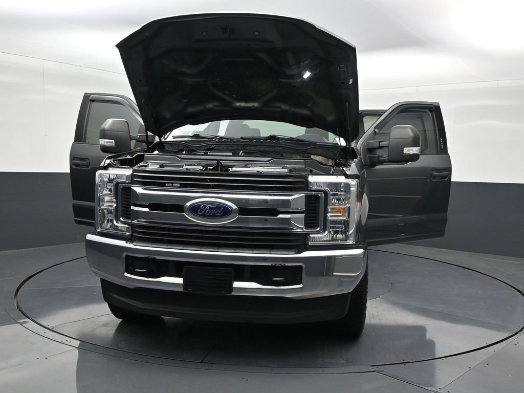 Used 2019 Ford F250 XLT w/ Snow Plow Prep Package image 36