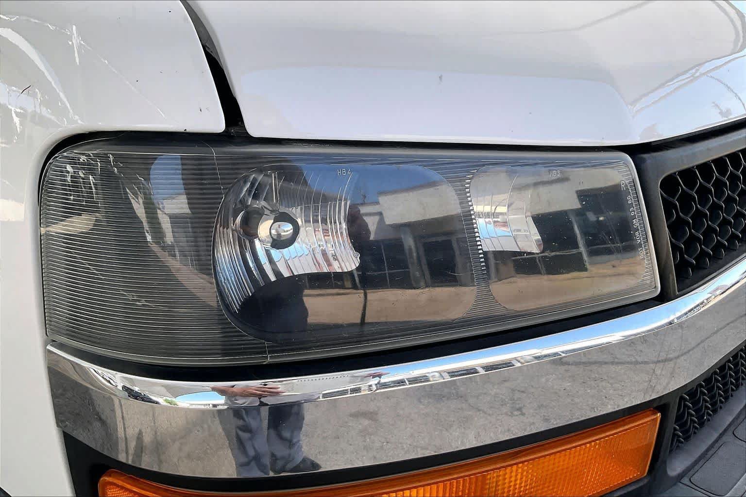 Used 2019 Chevrolet Express 3500 w/ Power Convenience Package RWD image 21