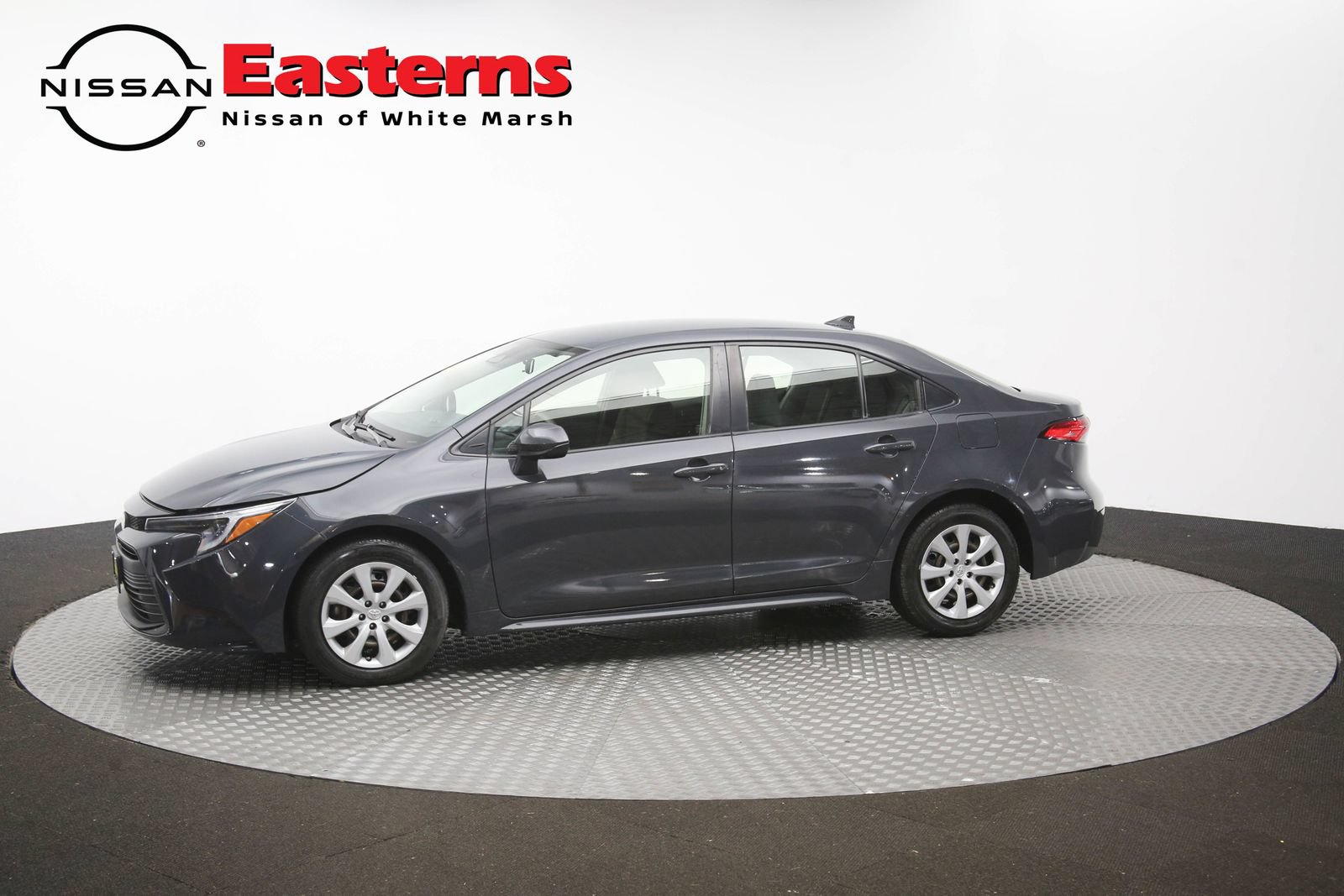 Used 2023 Toyota Corolla LE w/ Carpet Mat Package (TMS) FWD image 89
