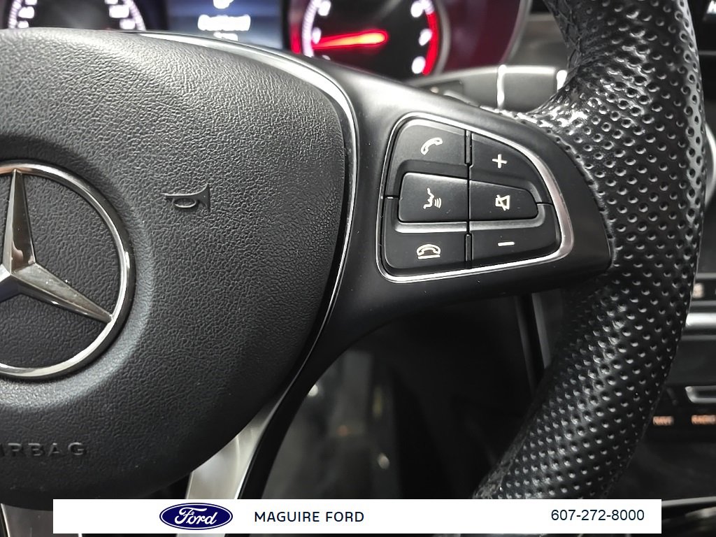 Used 2019 Mercedes-Benz GLC 300 4MATIC image 25