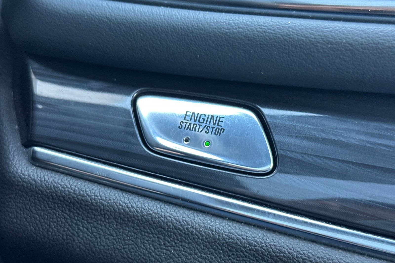 Certified 2023 Buick Enclave Essence w/ Experience Buick Package image 24