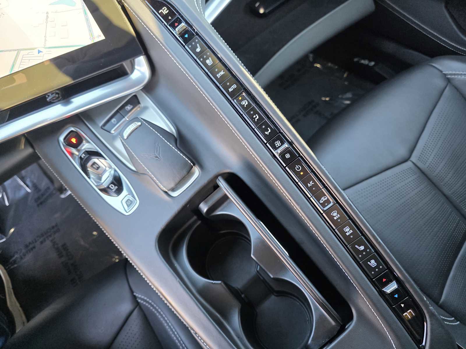 Used 2025 Chevrolet Corvette Stingray Premium Cpe w/ 3LT image 19