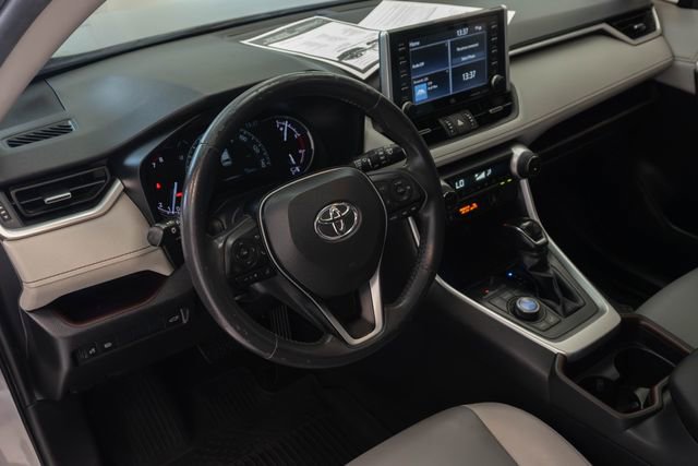 Used 2020 Toyota RAV4 Limited w/ All Weather Liner Package AWD/4WD image 4