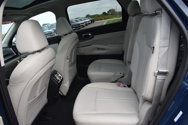 New 2026 Kia Sorento EX AWD/4WD image 22