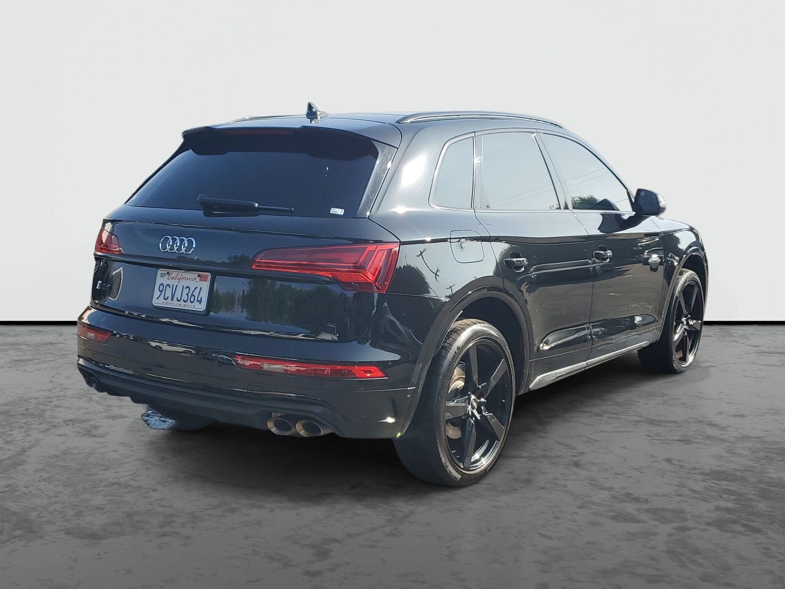 Used 2022 Audi SQ5 Premium Plus w/ Premium Plus Package image 4
