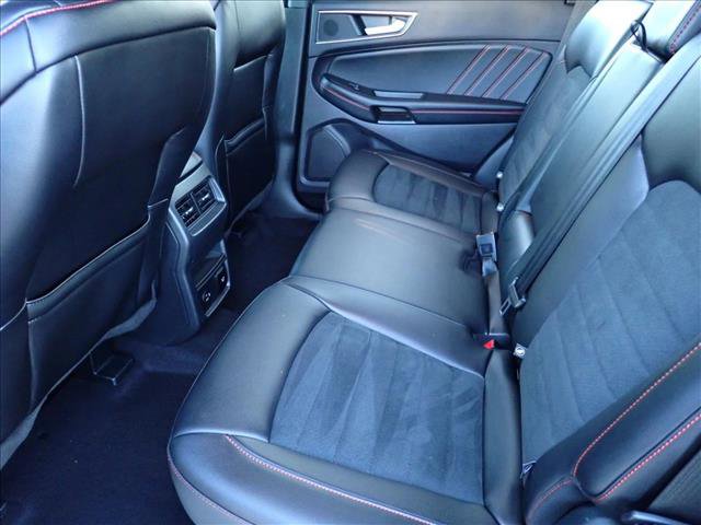 Used 2022 Ford Edge ST-Line image 10