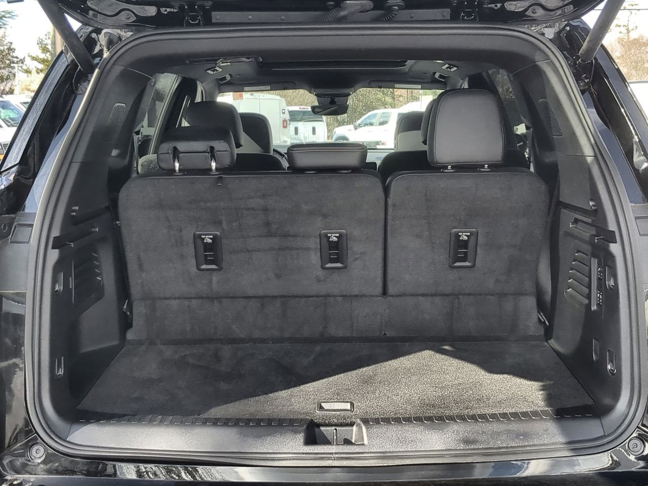 Used 2025 Buick Enclave Avenir w/ Super Cruise Package image 27