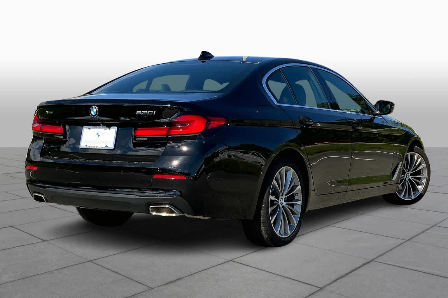 Used 2021 BMW 530i xDrive w/ Convenience Package AWD/4WD image 12