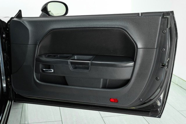 Used 2009 Dodge Challenger R/T RWD image 33
