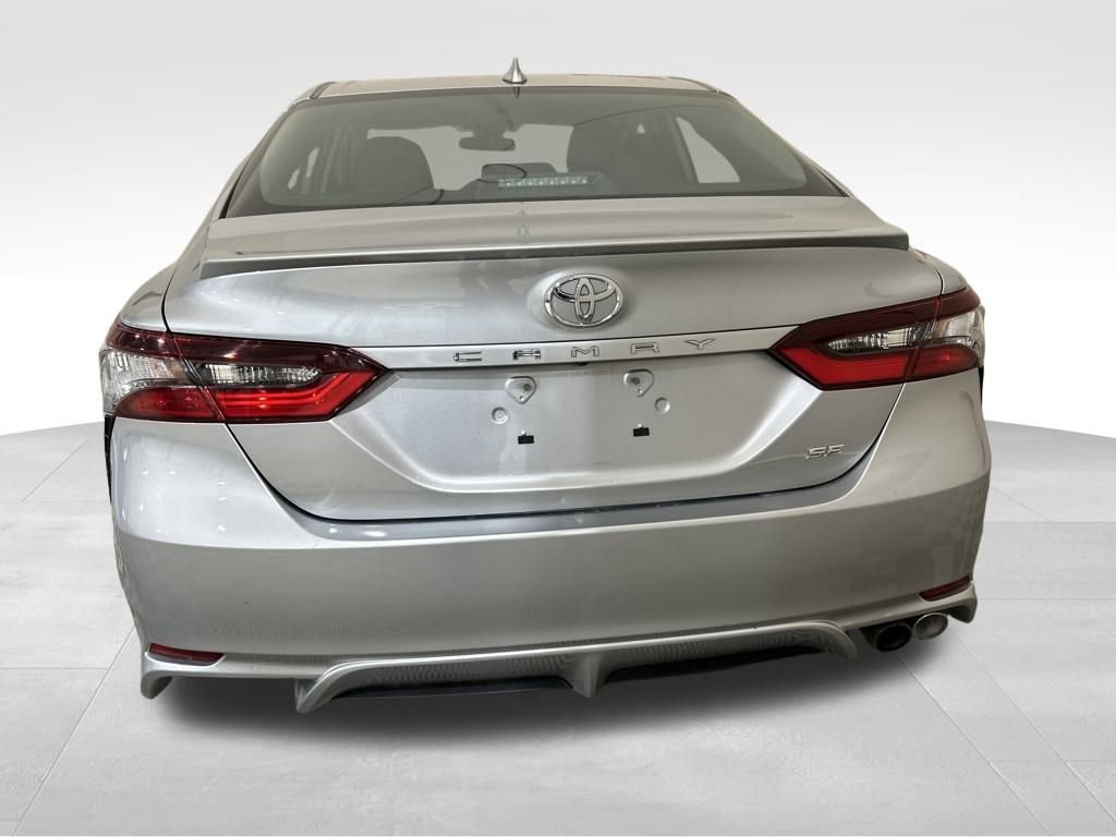 Used 2024 Toyota Camry SE FWD image 4