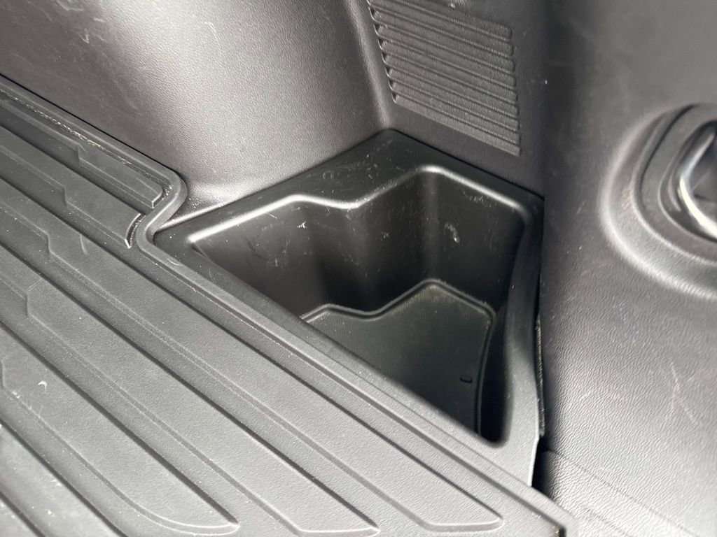 Used 2024 Chevrolet Blazer LT w/ Sound & Technology Package image 32