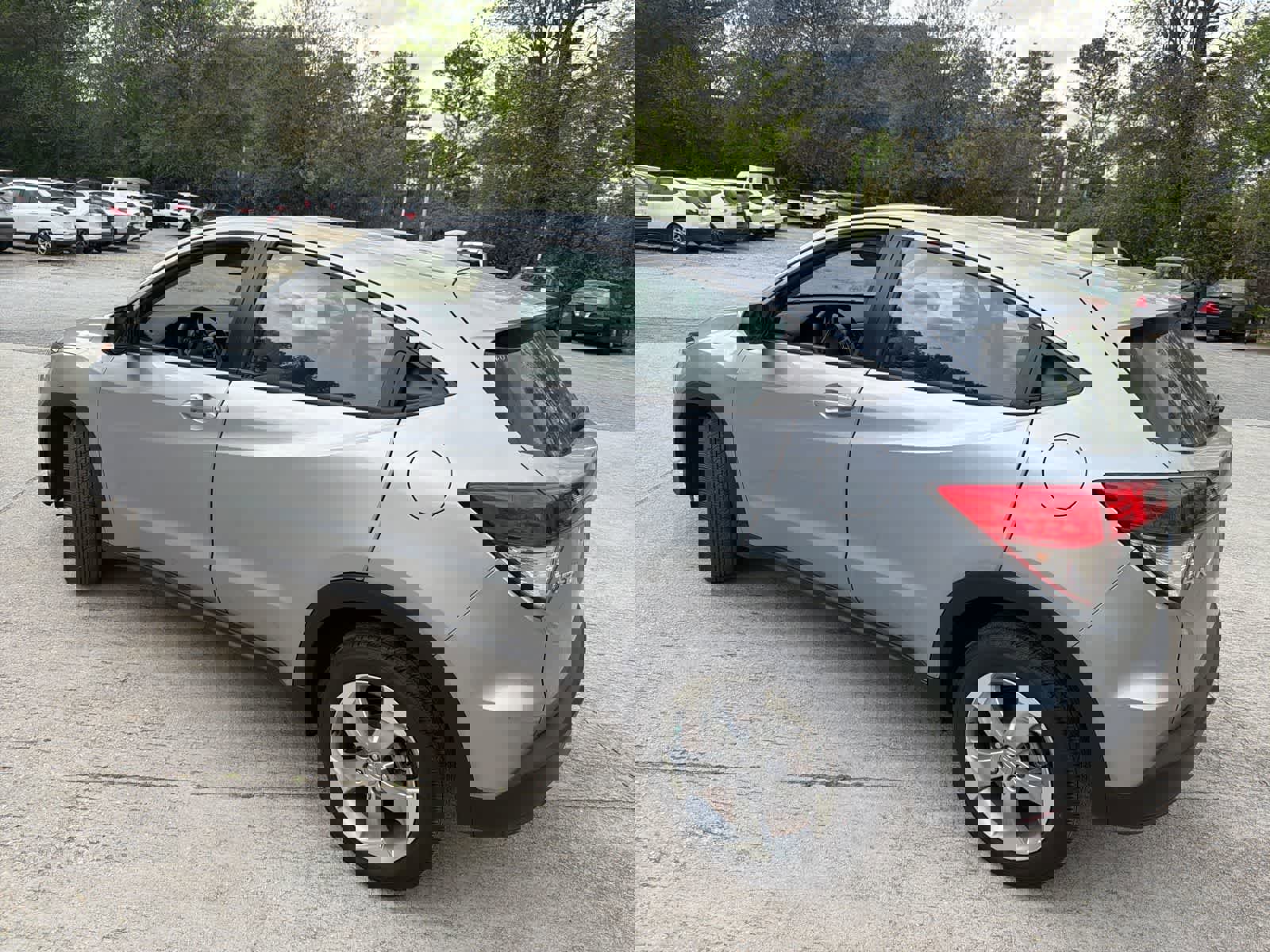 Used 2022 Honda HR-V LX image 7