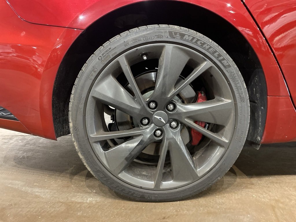 Used 2022 Genesis G70 3.3T image 16