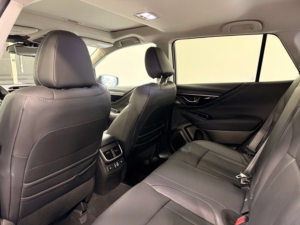 Used 2023 Subaru Outback Touring XT AWD/4WD image 20