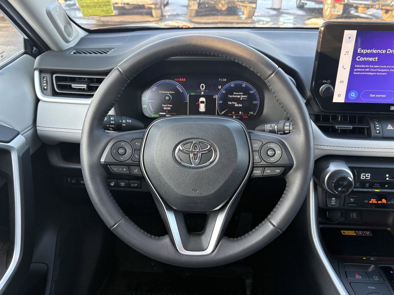 Used 2024 Toyota RAV4 Limited image 10