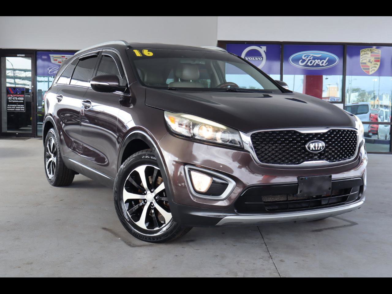 Used 2016 Kia Sorento EX image 1
