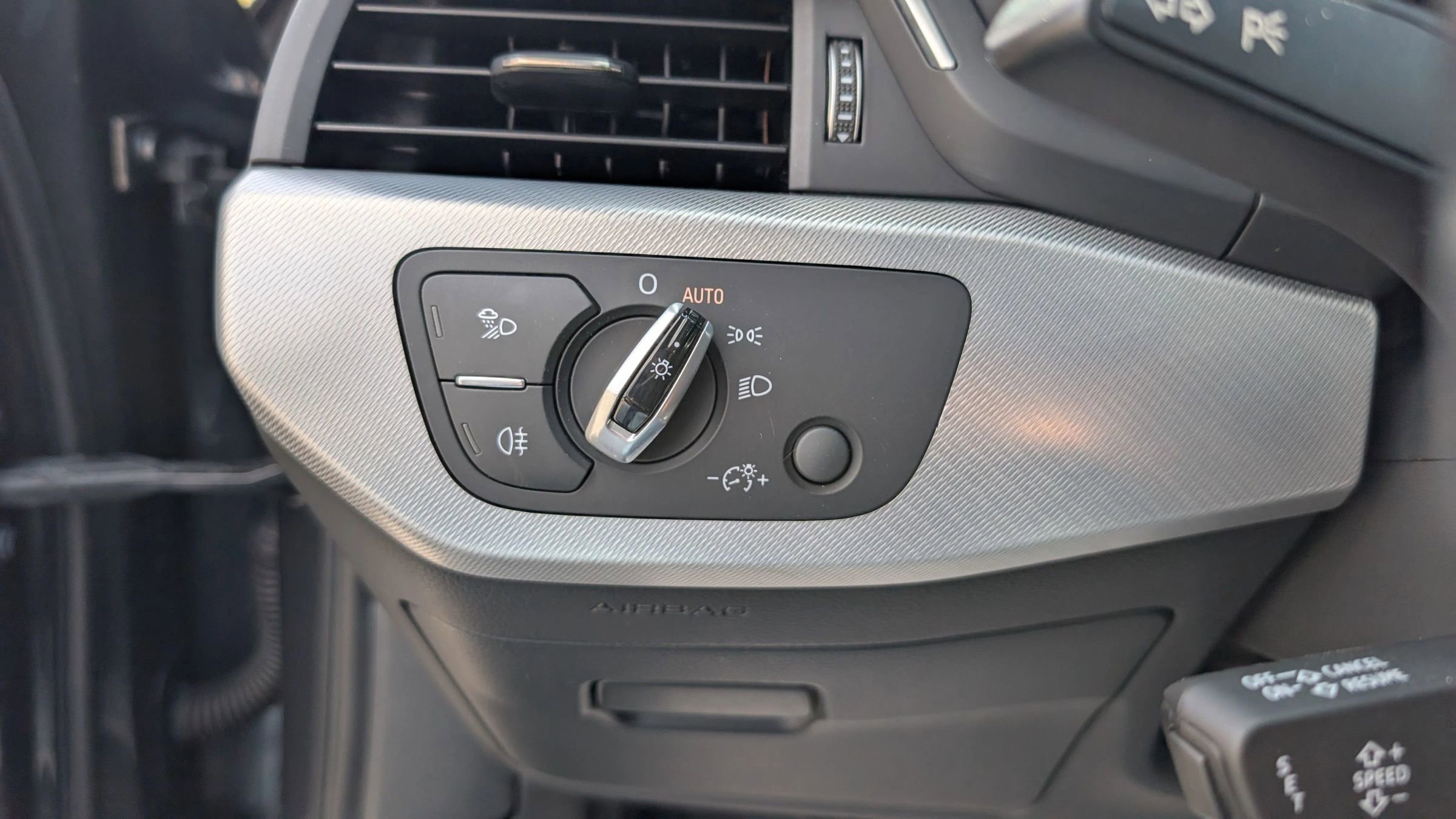 Used 2017 Audi A4 2.0T Premium Plus w/ Premium Plus Package AWD/4WD image 22