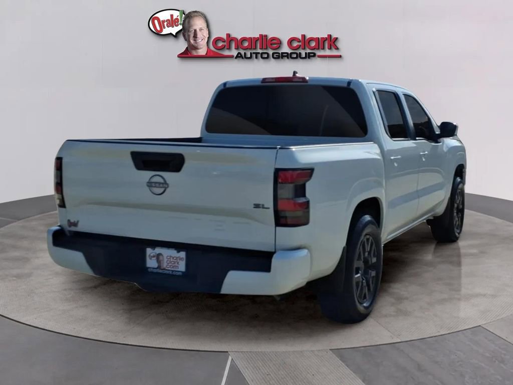 Used 2024 Nissan Frontier SL RWD image 7