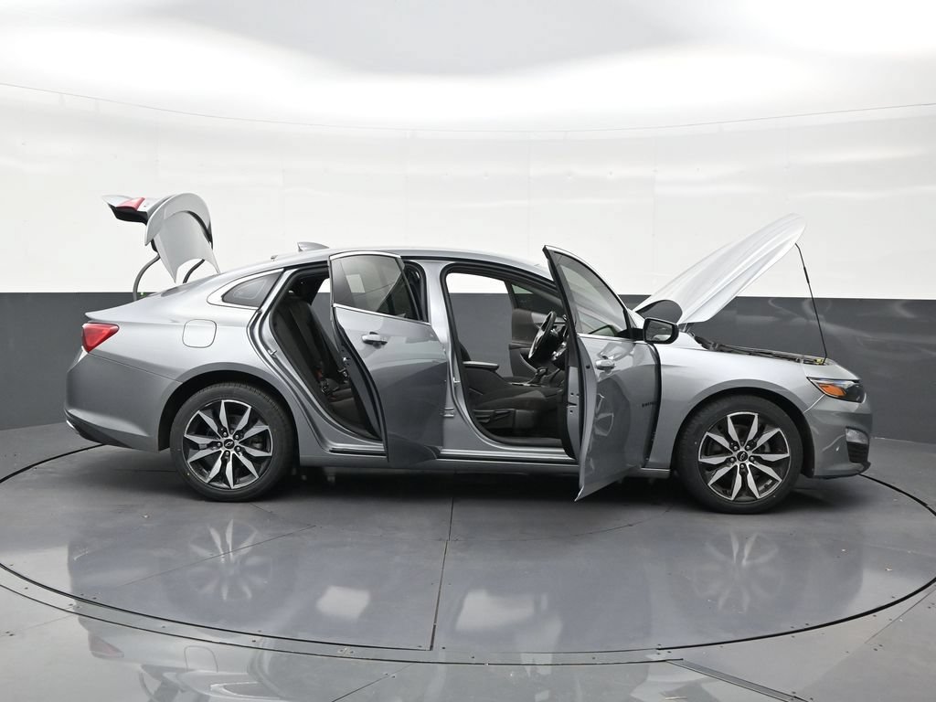 Used 2024 Chevrolet Malibu RS FWD image 29