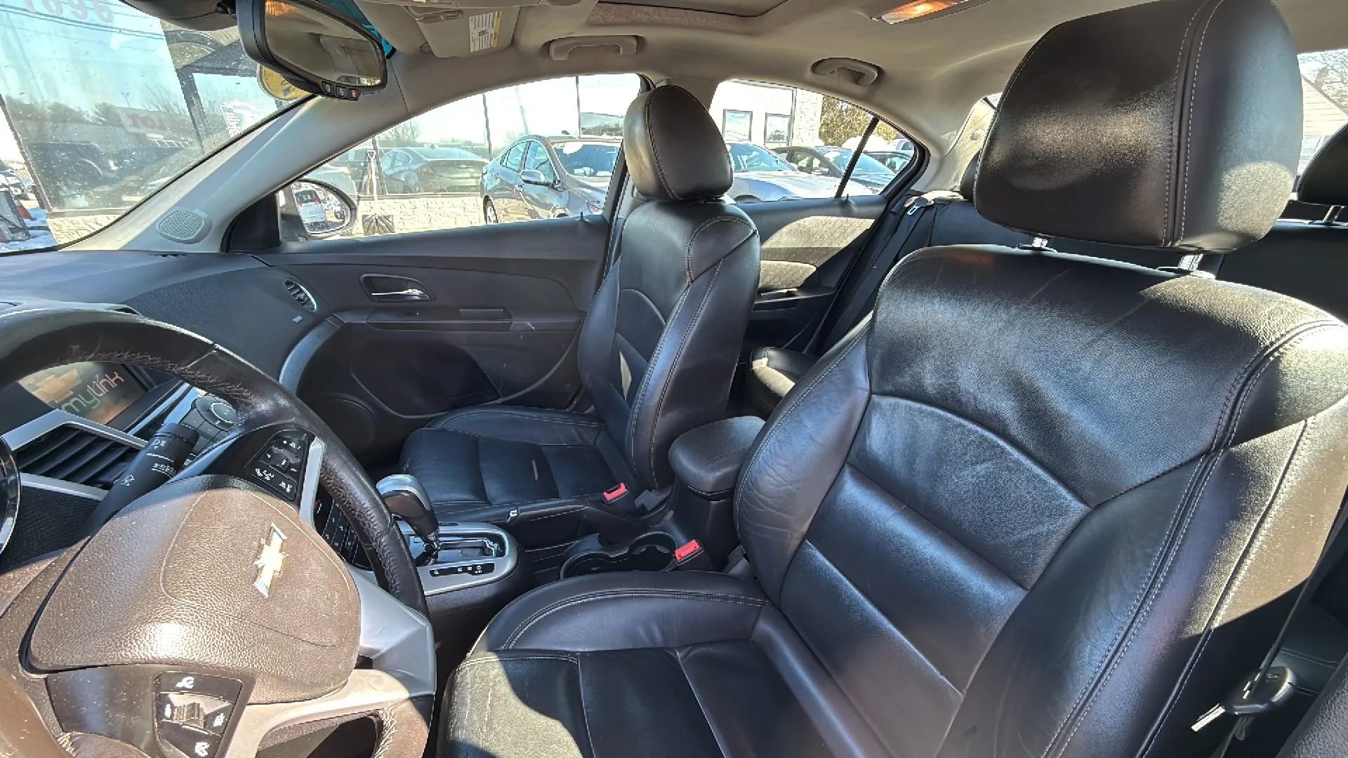 Used 2014 Chevrolet Cruze LT w/ RS Package image 16