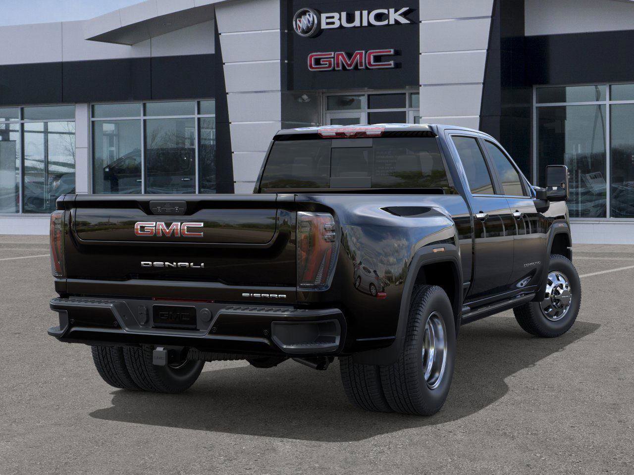 New 2026 GMC Sierra 3500 Denali w/ Denali Reserve Package AWD/4WD image 4