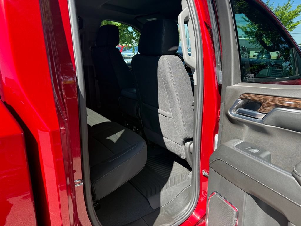 Used 2024 GMC Sierra 1500 Elevation AWD/4WD image 14