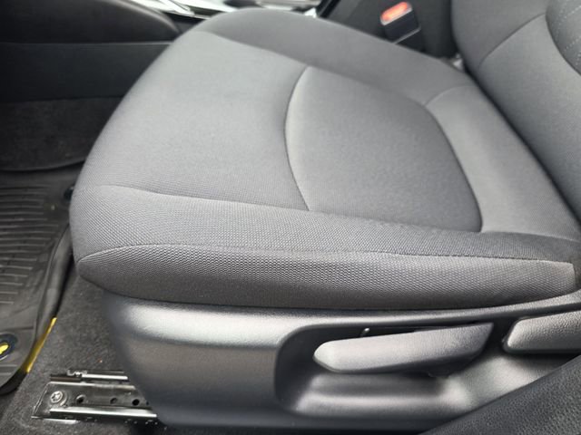Certified 2021 Toyota Corolla LE FWD image 21