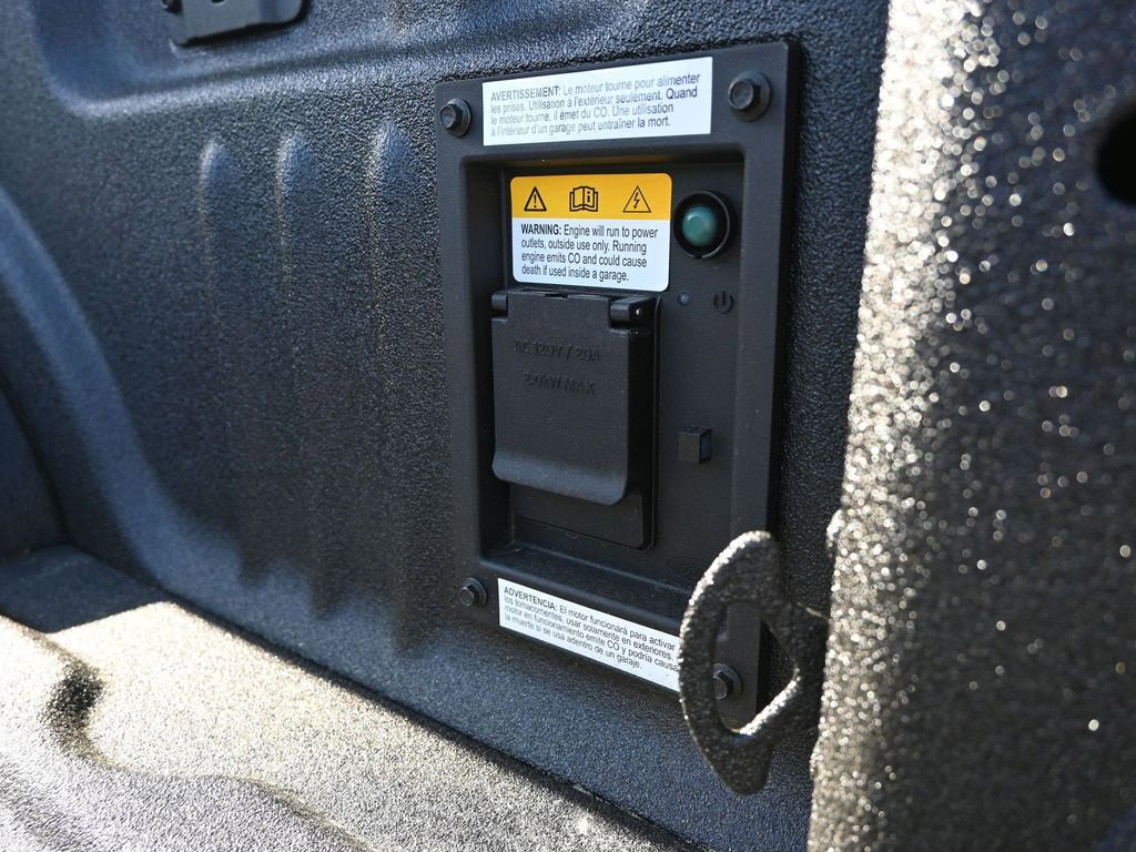 New 2025 Ford F350 Lariat w/ Lariat Ultimate Package image 22