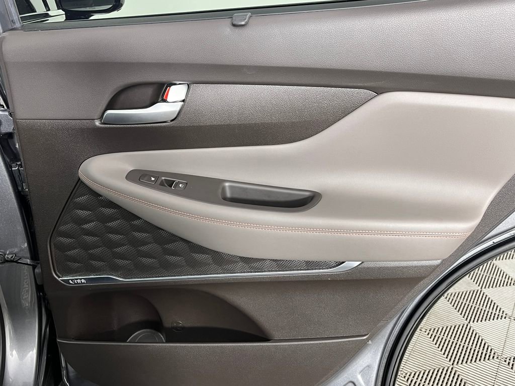 Used 2019 Hyundai Santa Fe AWD image 14