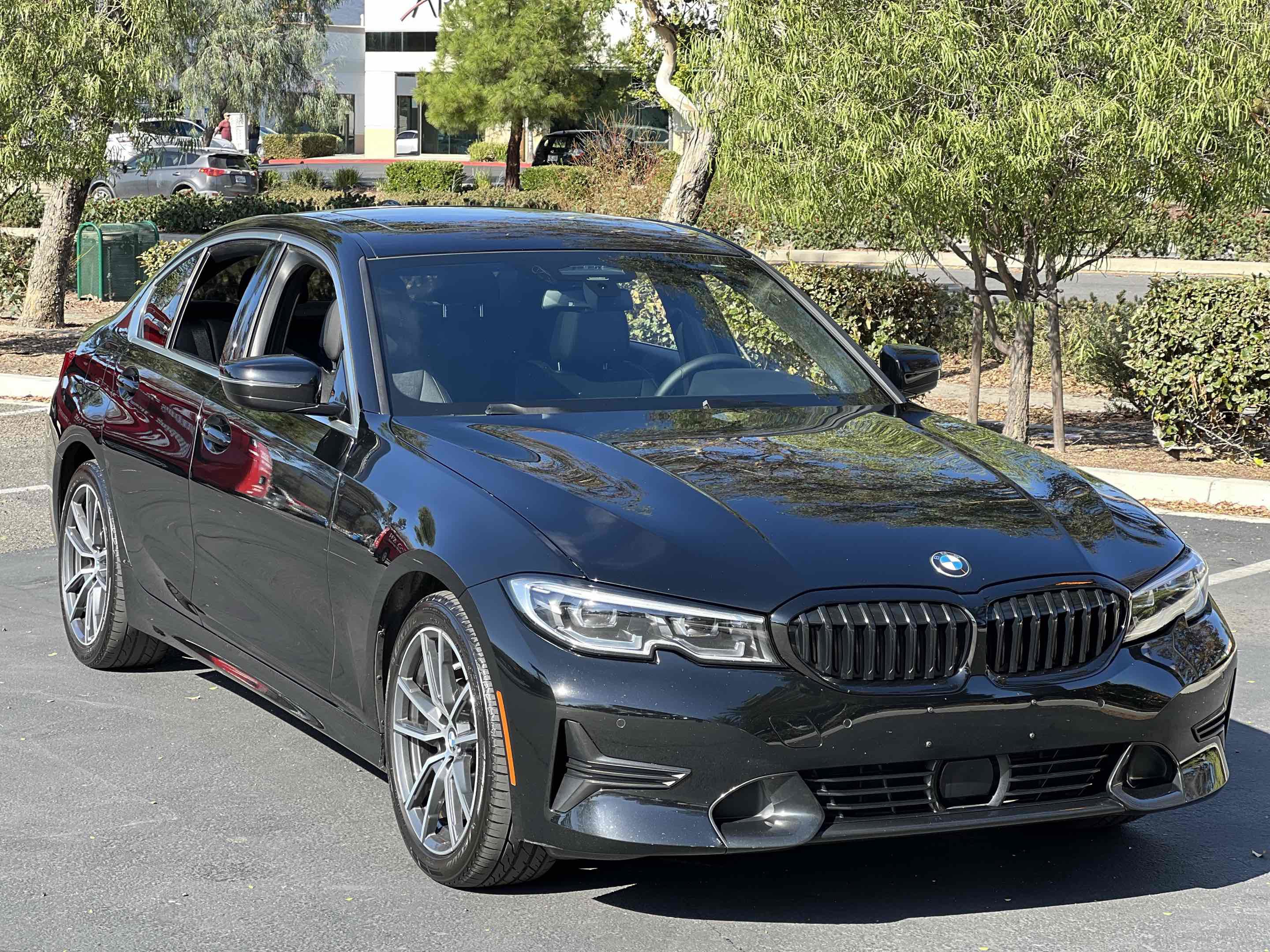 Used 2021 BMW 330e image 22