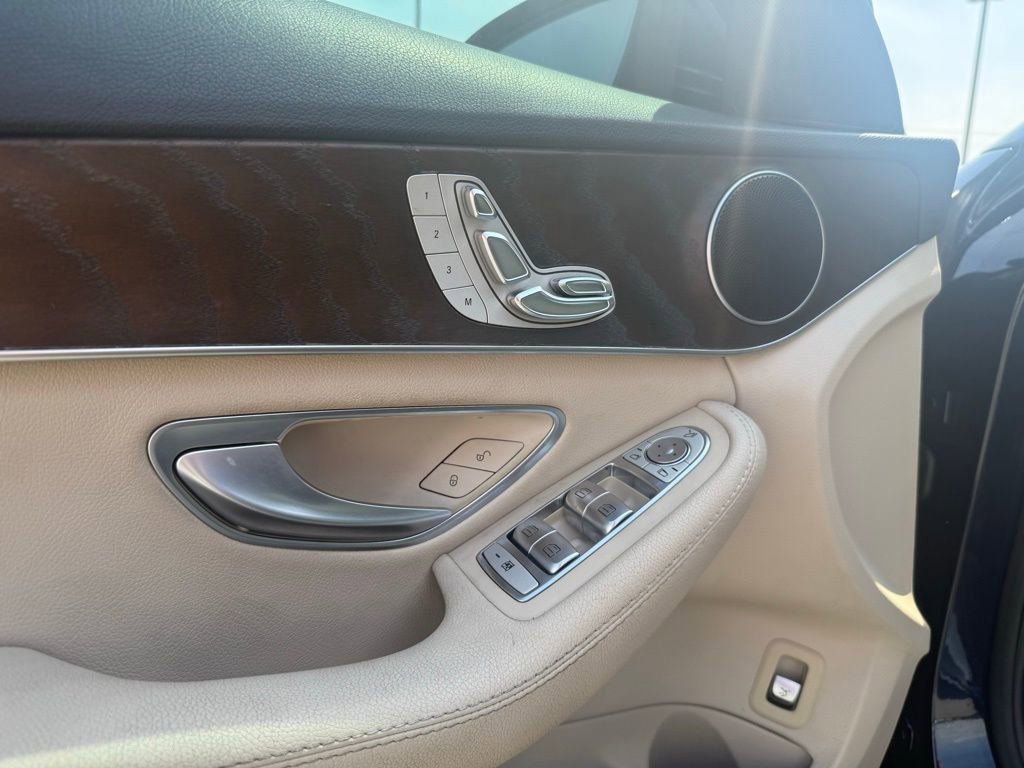 Used 2018 Mercedes-Benz C 300 Sedan image 10