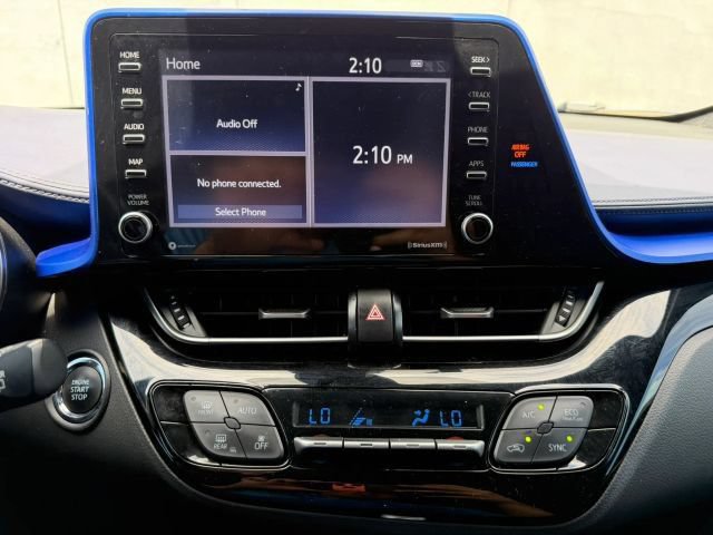 Used 2020 Toyota C-HR XLE FWD image 23