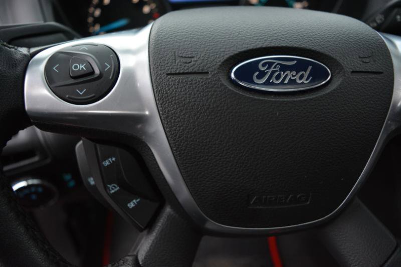 Used 2014 Ford Focus SE w/ Equipment Group 201A image 21