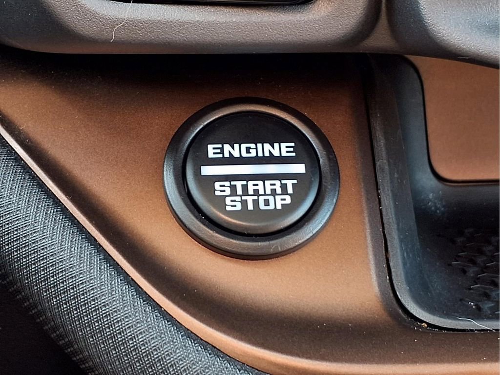 Used 2024 Ford Bronco Sport Outer Banks w/ Tech Package image 8