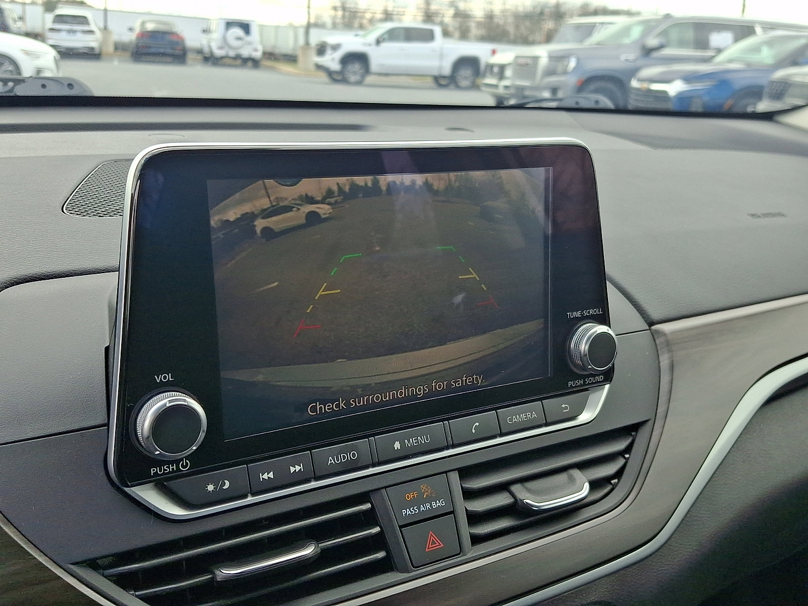 Used 2023 Nissan Altima 2.5 SV image 17