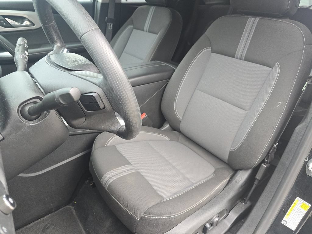 Used 2025 Chevrolet Blazer LT AWD/4WD image 21