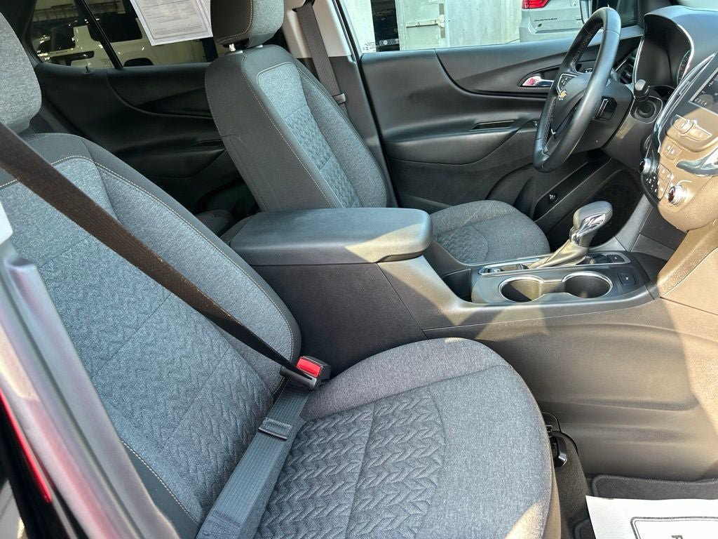 Used 2023 Chevrolet Equinox LT AWD/4WD image 31