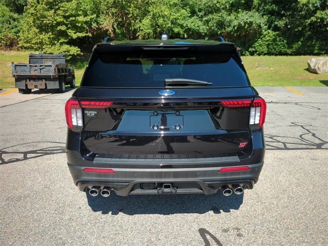 Certified 2025 Ford Explorer ST image 4