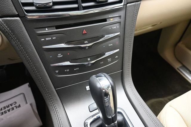 Certified 2019 Lincoln MKT AWD image 18