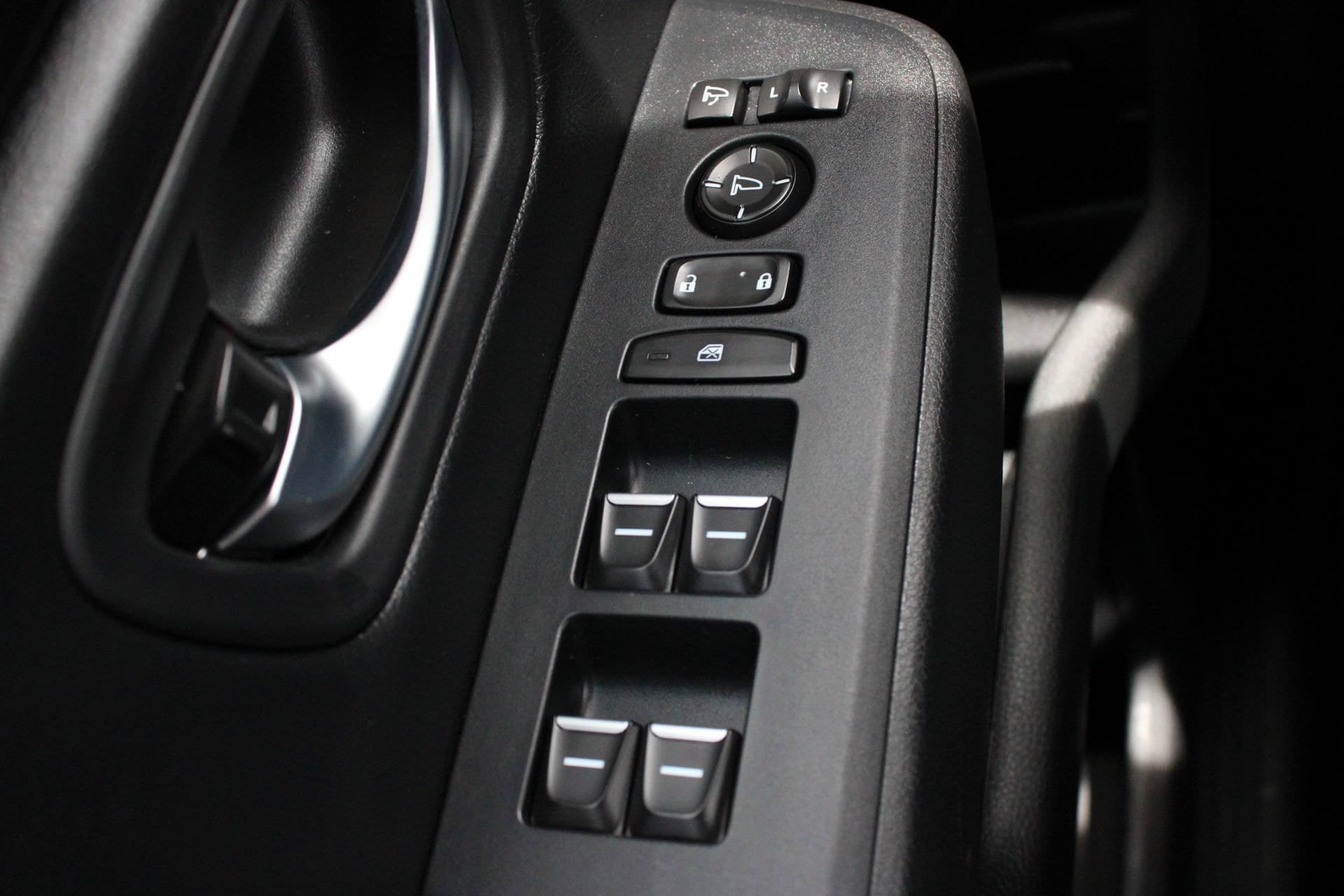 Used 2025 Honda Pilot Elite image 25