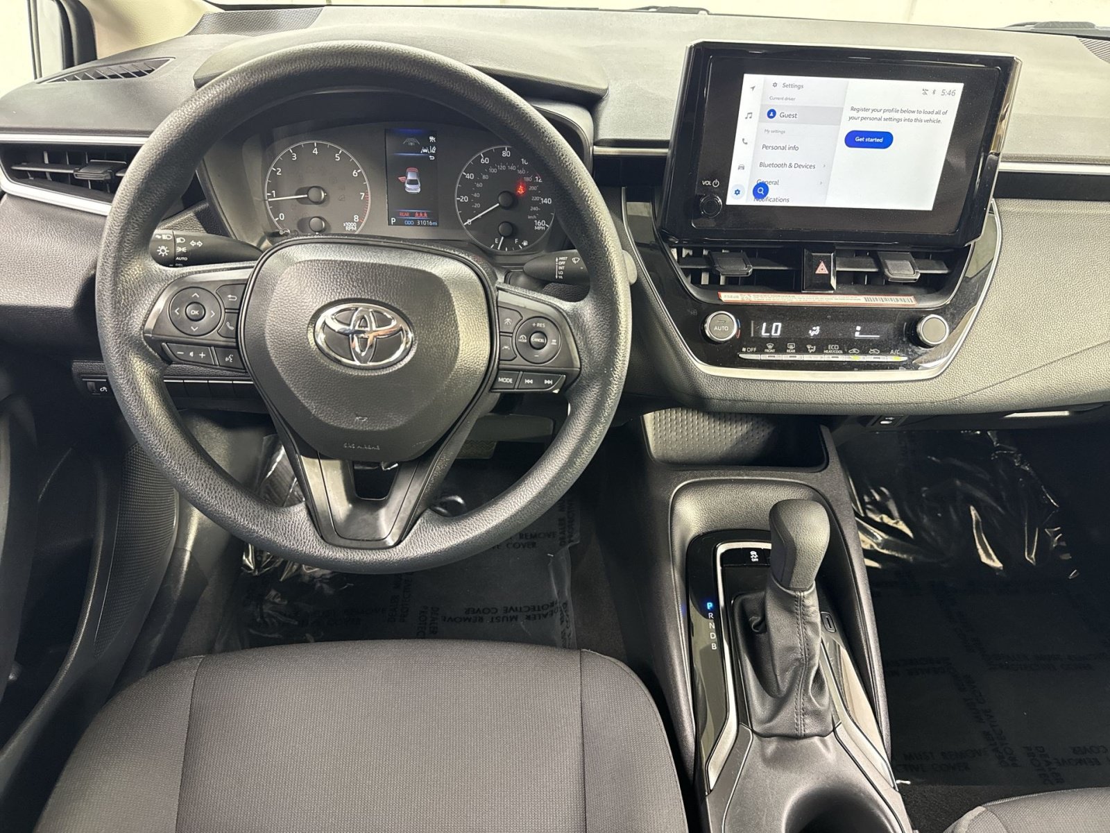 Used 2025 Toyota Corolla LE FWD image 35