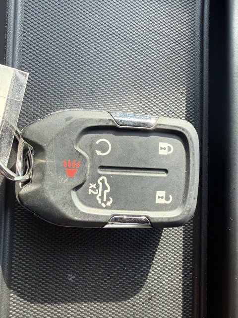 Used 2022 Chevrolet Silverado 2500 High Country w/ Safety Package II image 34