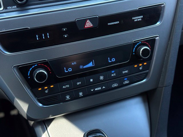 Used 2015 Hyundai Sonata Sport w/ Option Group 03 FWD image 30