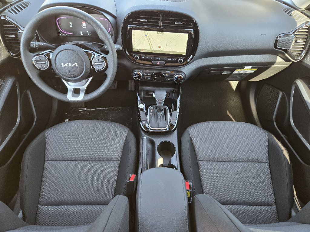 New 2025 Kia Soul S image 18