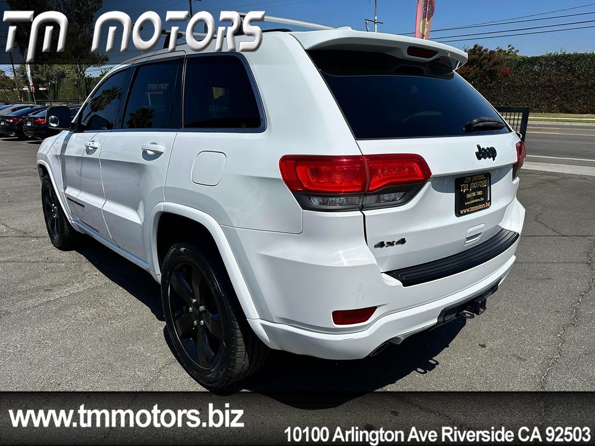 Used 2014 Jeep Grand Cherokee Altitude AWD/4WD image 4