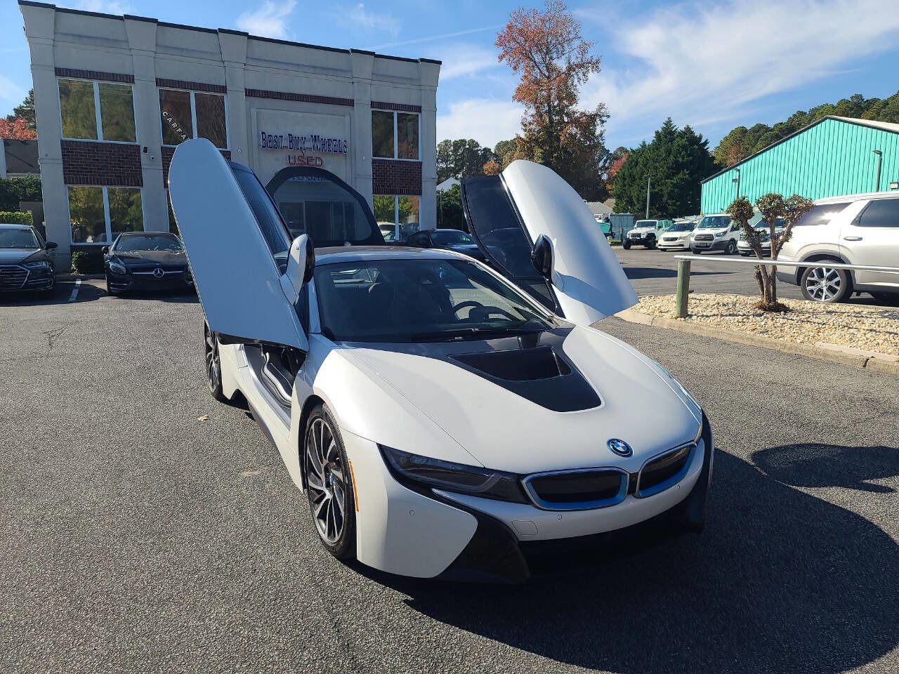 Used 2016 BMW i8 image 10
