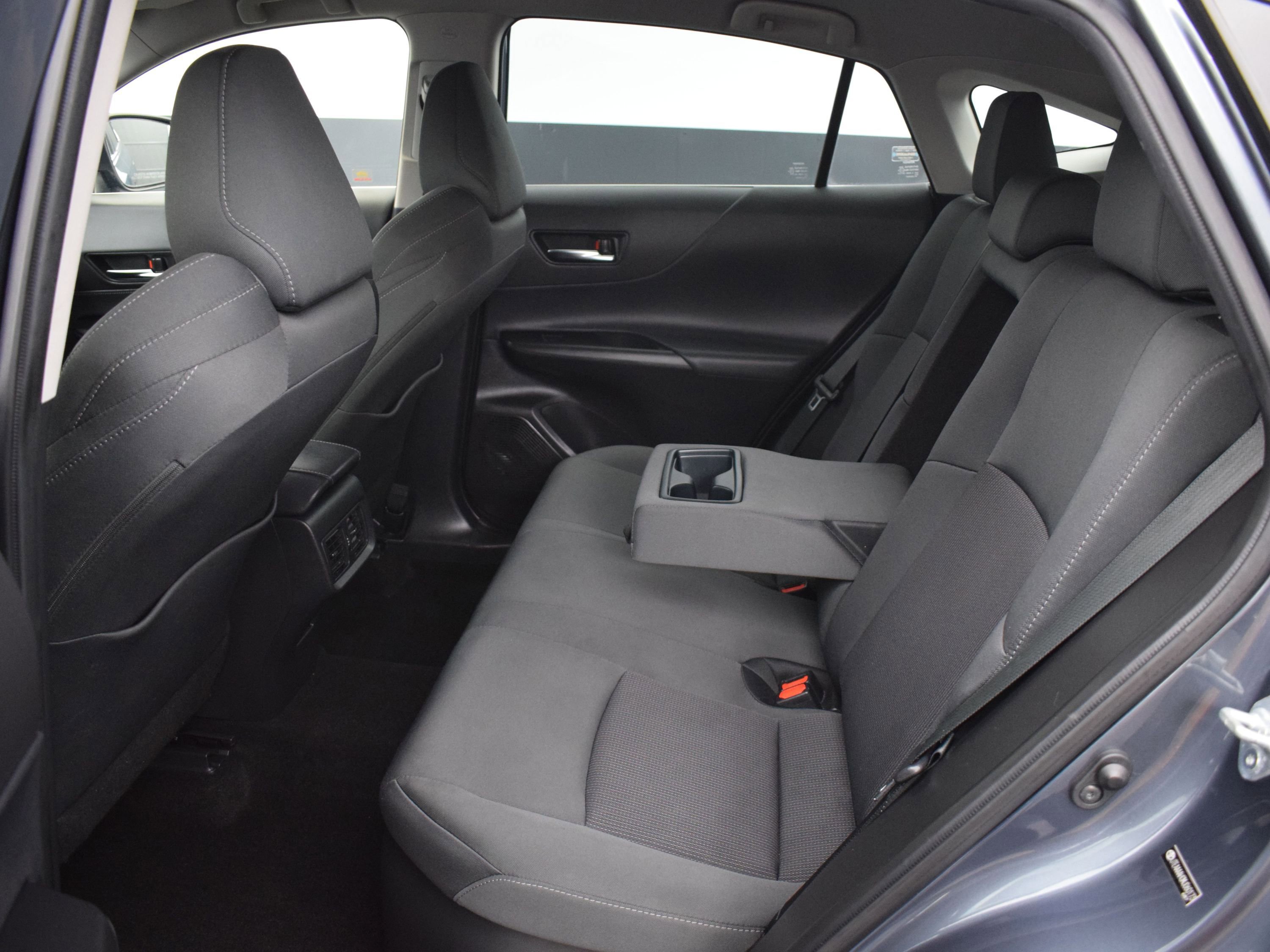 Used 2021 Toyota Venza LE image 13